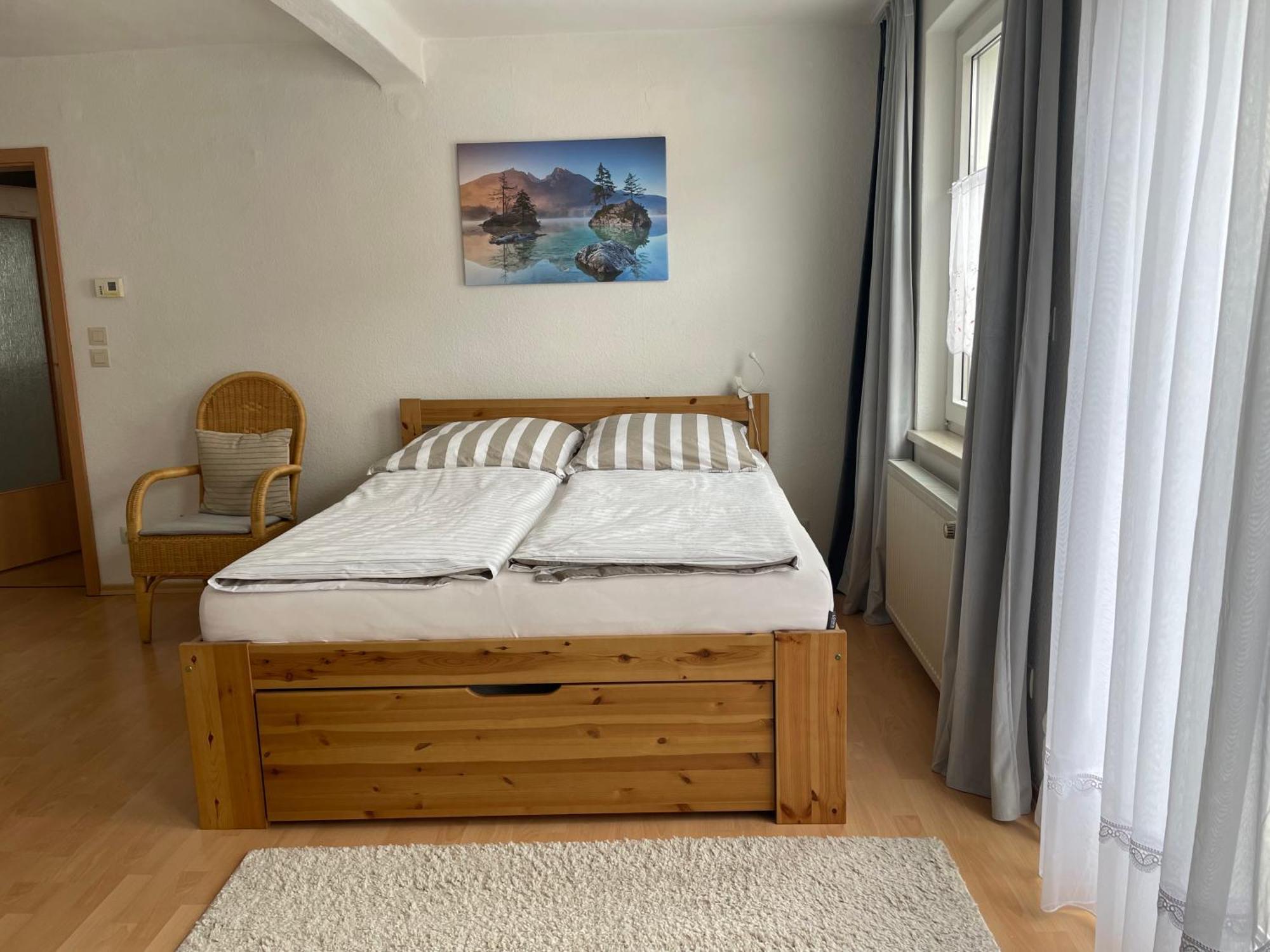 Zentral Gelegenes Apartment Am Fusse Der Wartburg Эйзенах Экстерьер фото