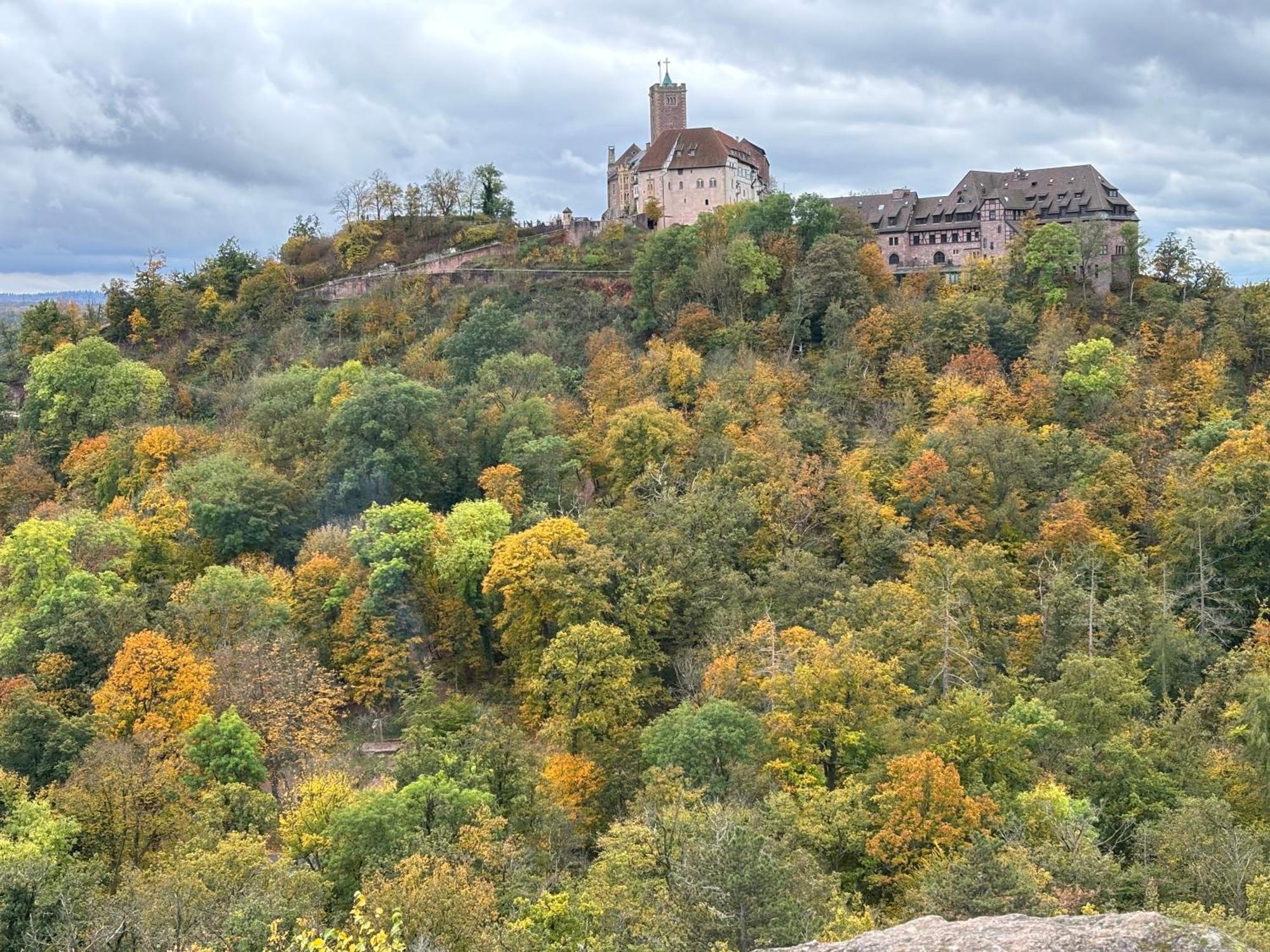 Zentral Gelegenes Apartment Am Fusse Der Wartburg Эйзенах Экстерьер фото